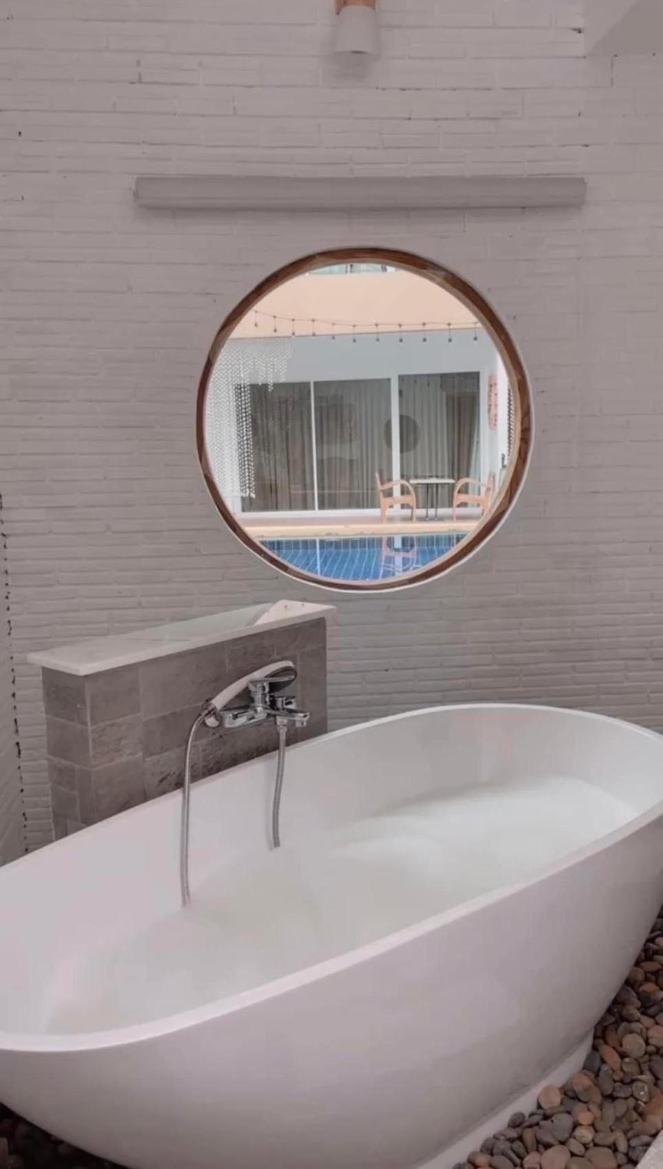Milano Huahin Hotel Kültér fotó
