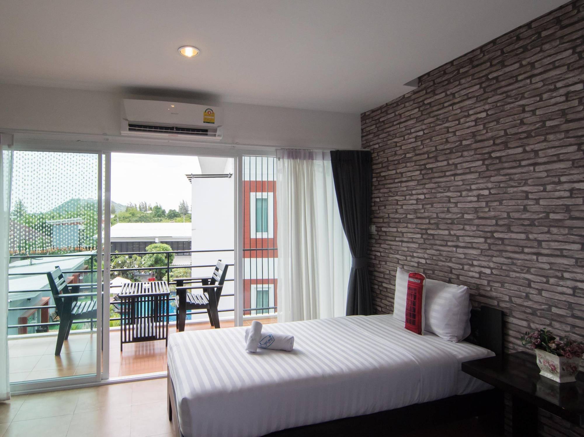 Milano Huahin Hotel Kültér fotó