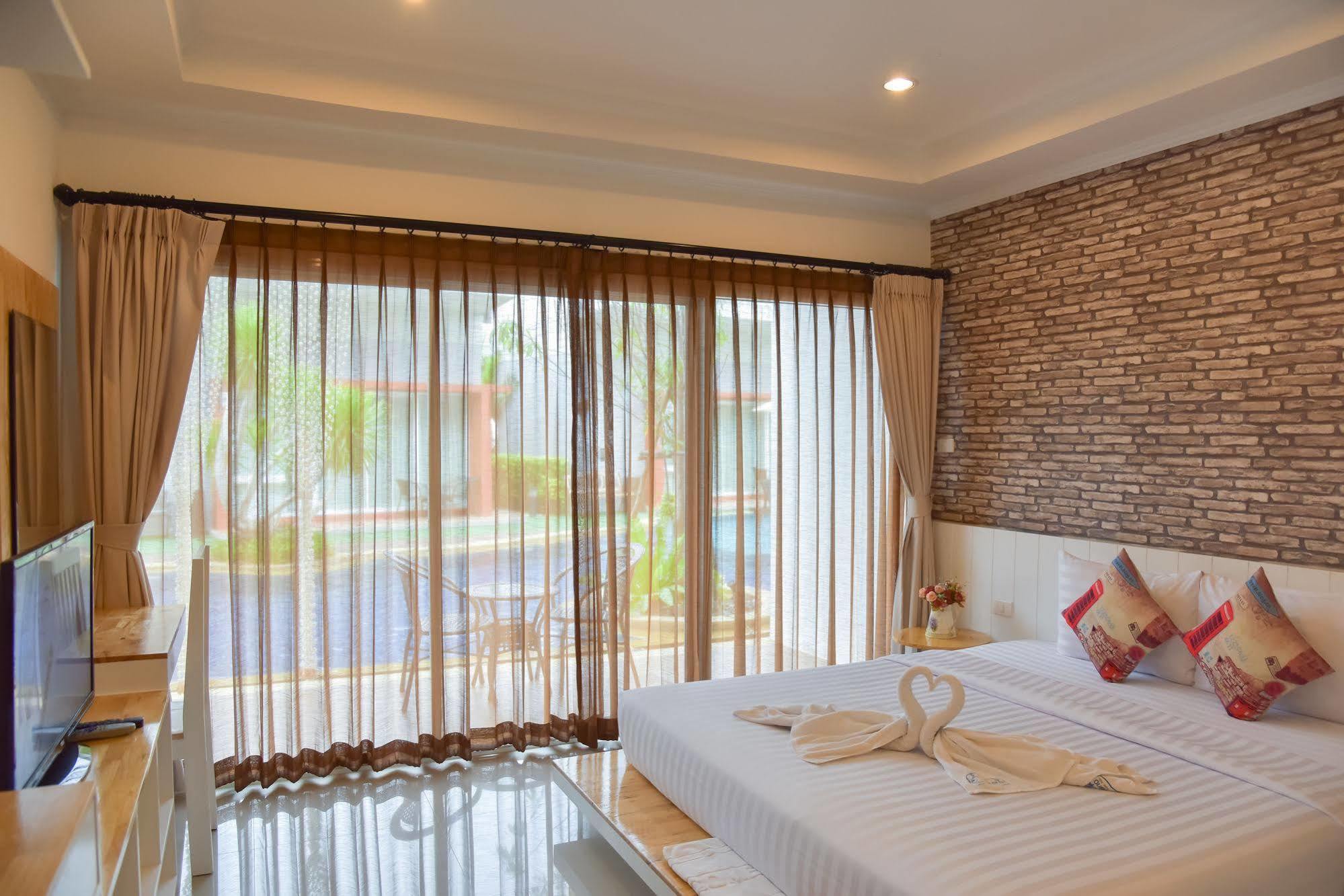 Milano Huahin Hotel Kültér fotó