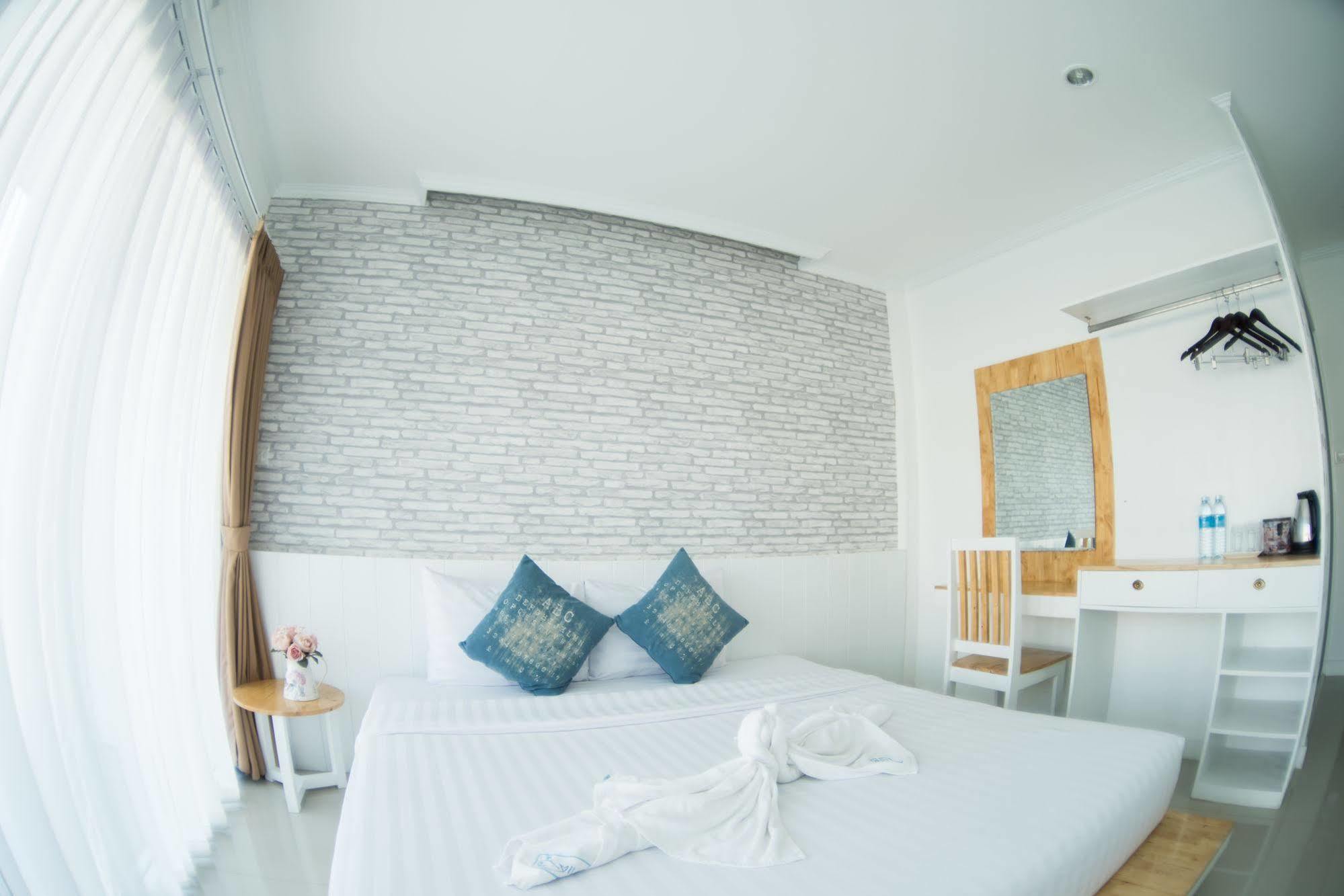 Milano Huahin Hotel Kültér fotó