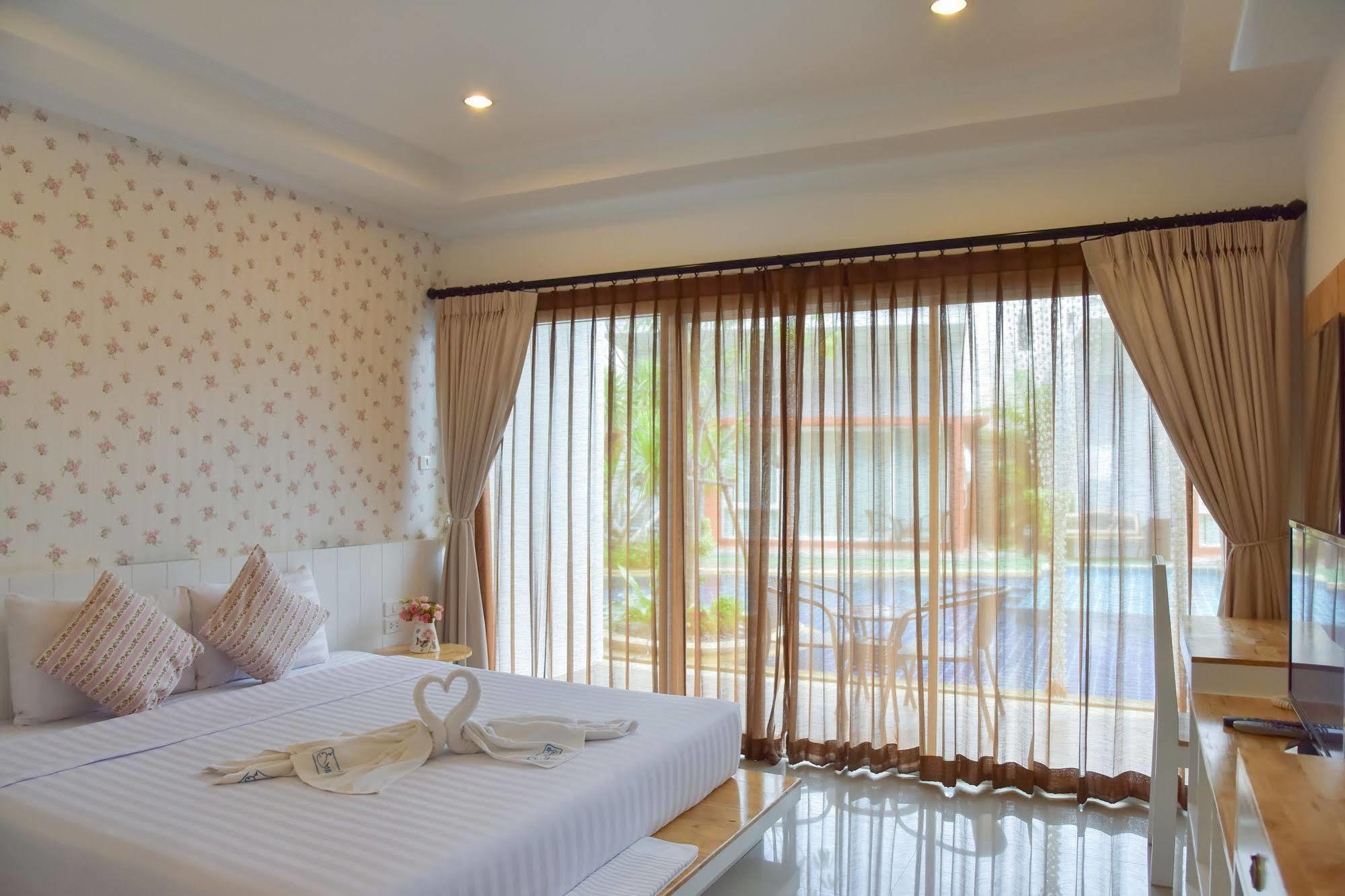 Milano Huahin Hotel Kültér fotó