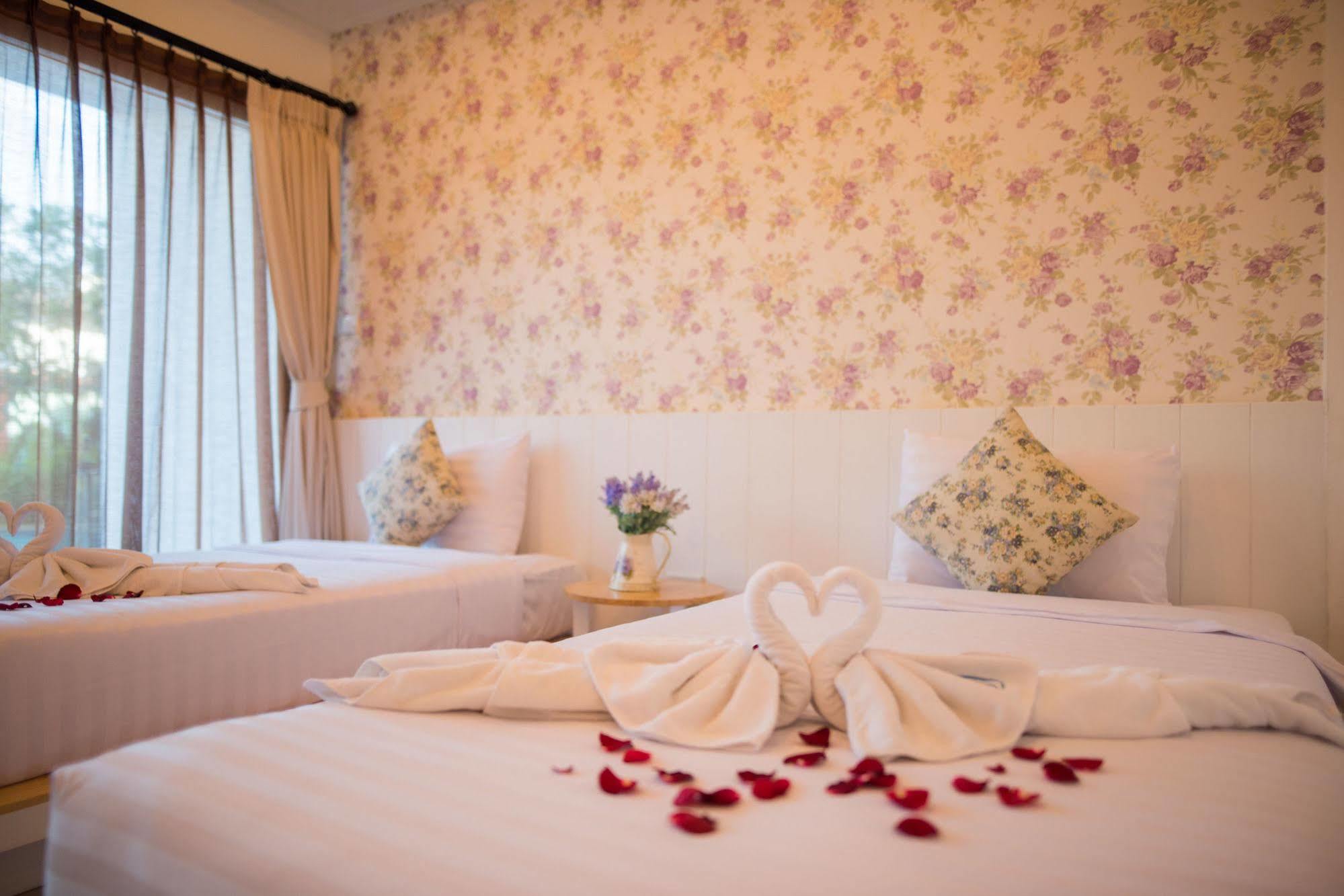 Milano Huahin Hotel Kültér fotó