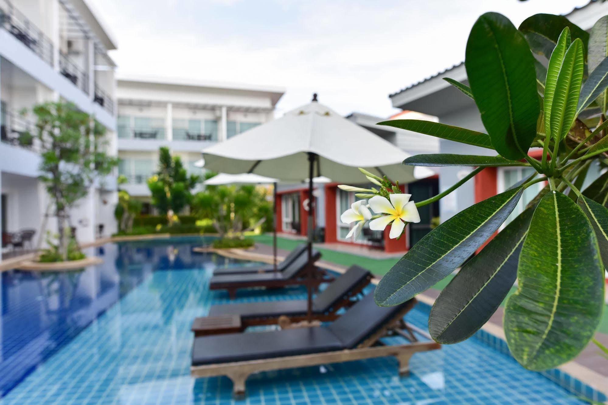 Milano Huahin Hotel Kültér fotó